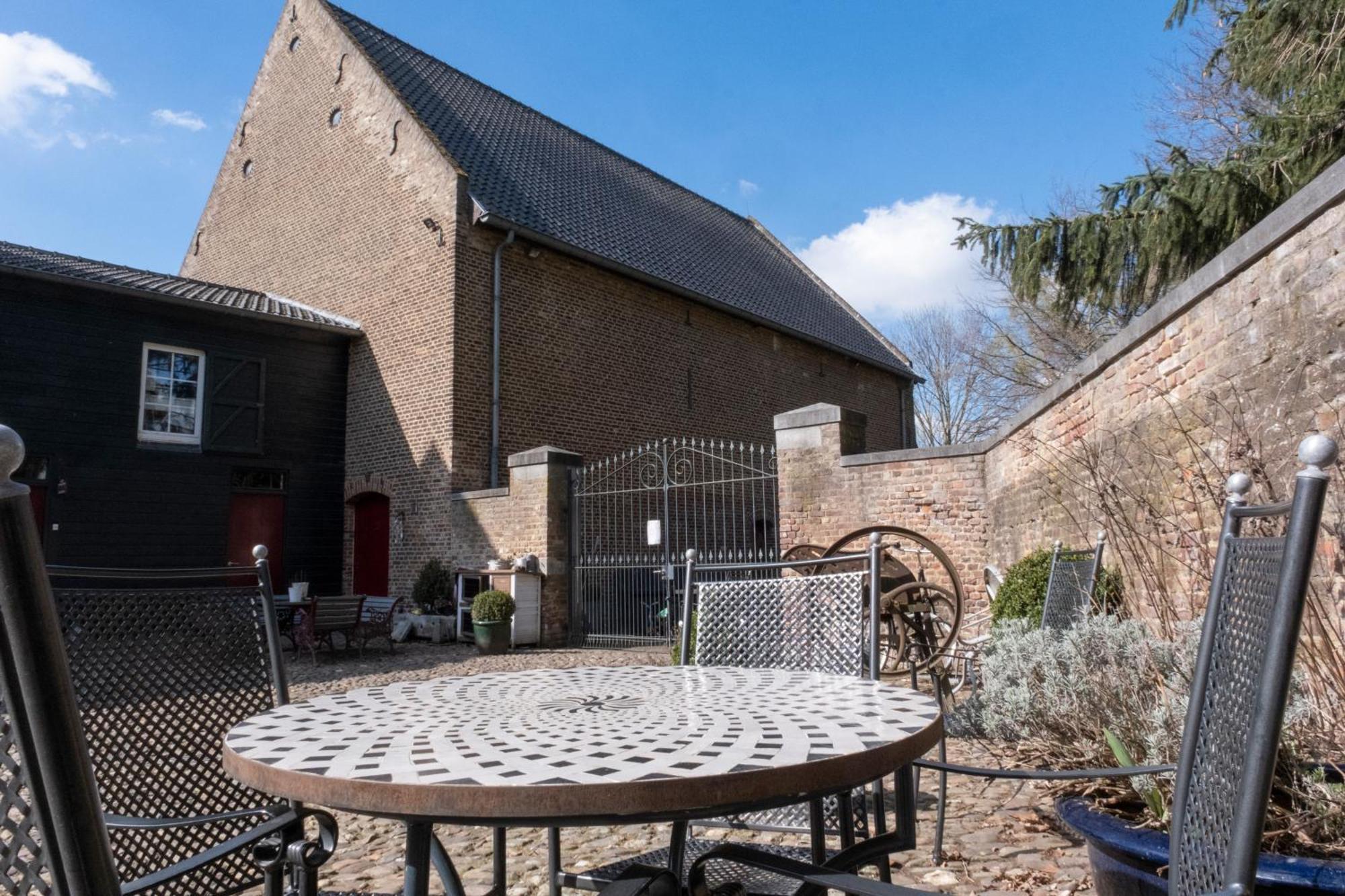 Meschermolen, Overnachten In De Schuur Eijsden Exterior photo